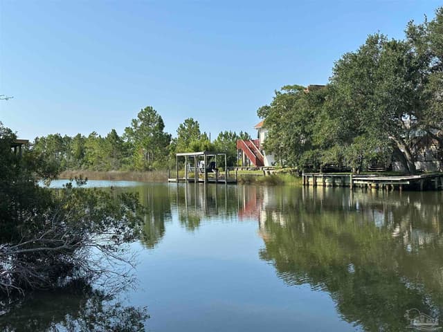 2633 Bayshore Pkwy, Milton FL 32583 photo 3