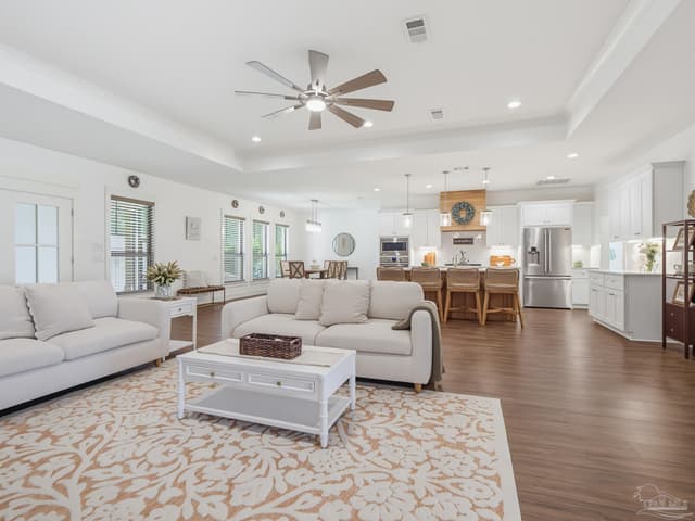 2480 Carthage Ct, Cantonment FL 32533 photo 12
