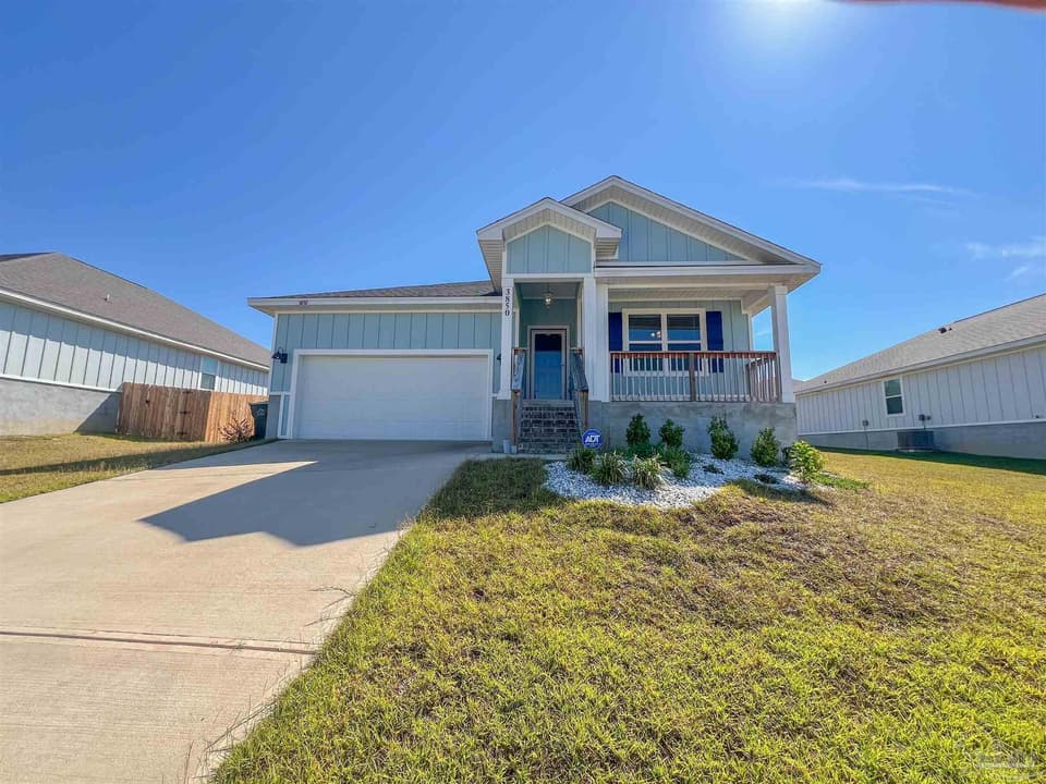 3850 James Stovall St, Pensacola FL 32526 photo 1