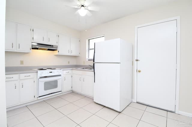 5301 Broad St, Milton FL 32583 photo 9