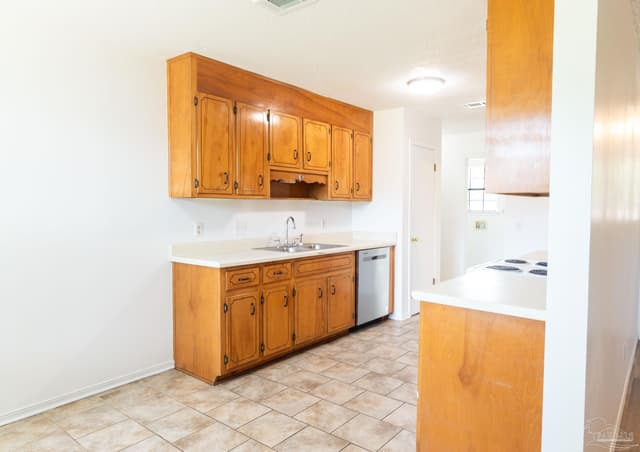 3908 Deerwood Cir, Pace FL 32571 photo 23