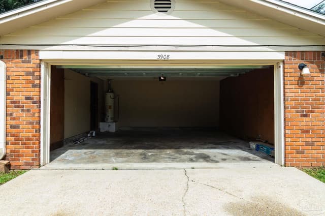 3908 Deerwood Cir, Pace FL 32571 photo 17