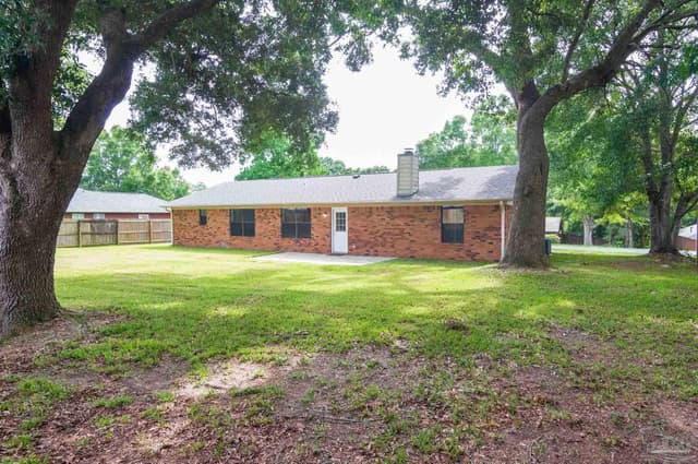 3908 Deerwood Cir, Pace FL 32571 photo 11