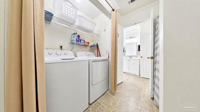 300 Loveland Cir, Pensacola FL 32526 photo 14