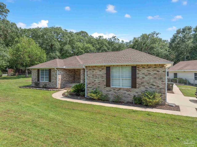 717 Tara Rd, Cantonment FL 32533 photo 3
