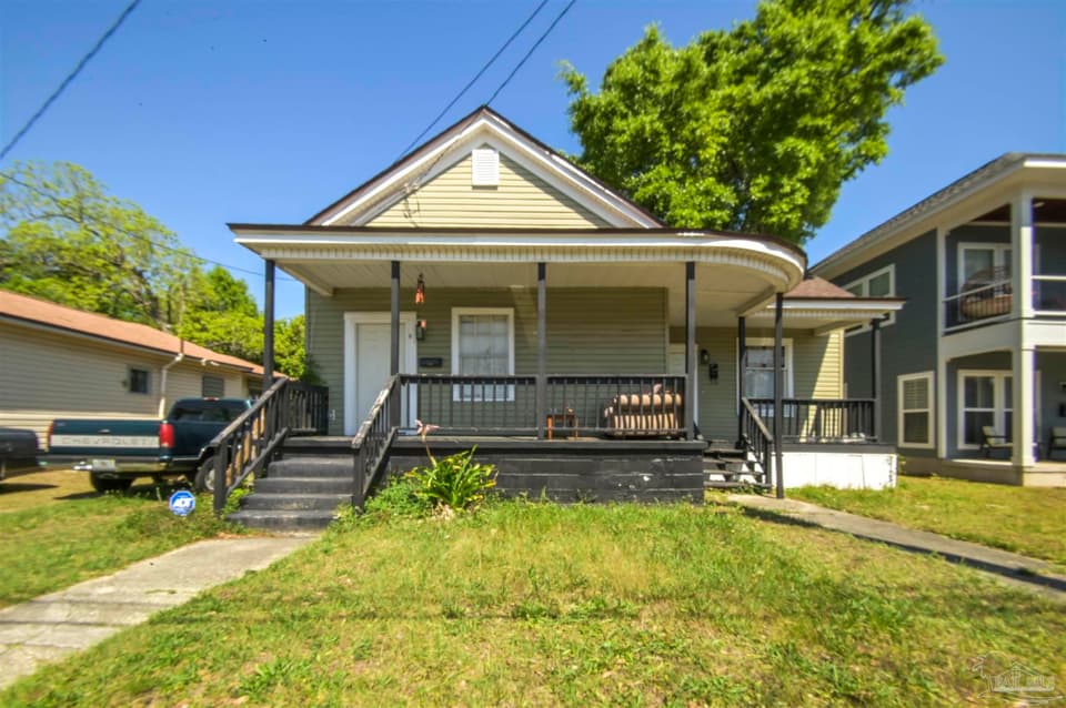 1106 Dr Martin Luther King Jr Dr, Pensacola FL 32503 photo 1