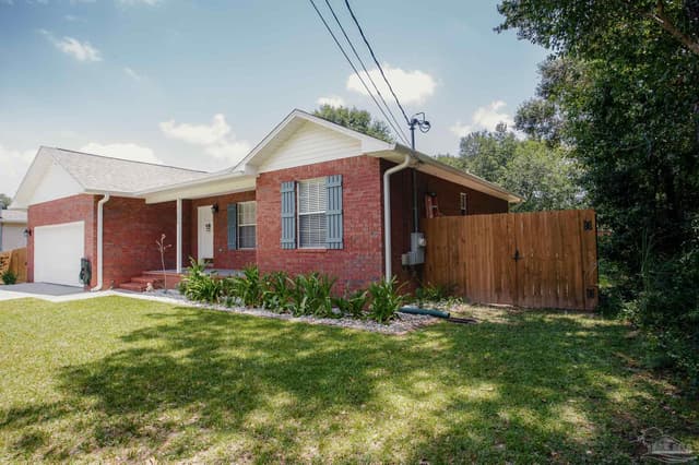 7282 Birdie Ln, Milton FL 32570 photo 3