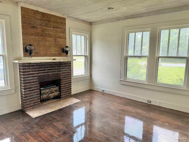 1004 S Pensacola Ave, Atmore AL 36502 photo 5