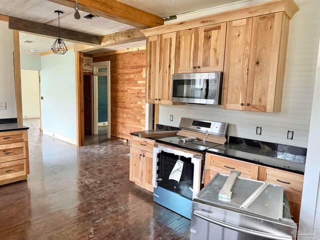 1004 S Pensacola Ave, Atmore AL 36502 photo 9