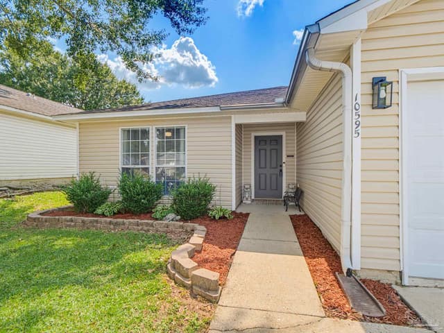 10595 Wilderness Ln, Pensacola FL 32534 photo 3