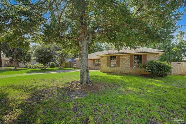 7691 Old Hickory Dr, Pensacola FL 32507 photo 5