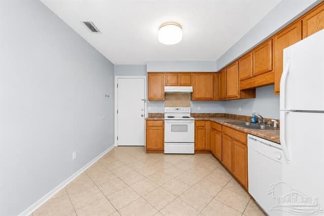 10140 Guidy Ln, Pensacola FL 32514 photo 4