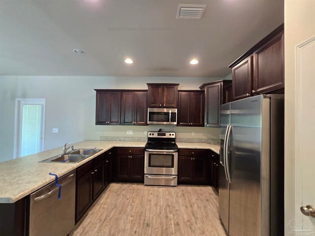 2181 Kingsport Ave, Pensacola FL 32507 photo 6