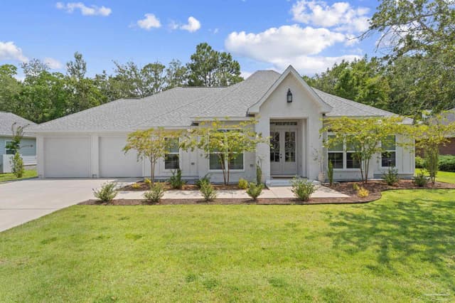 5751 Dunbar Cir, Milton FL 32583 photo 6
