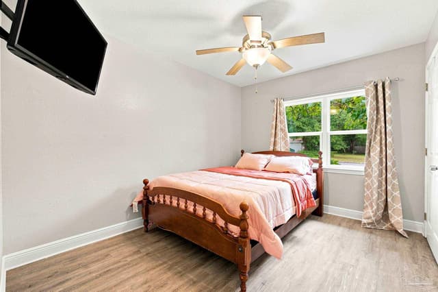 225 N Madison Dr, Pensacola FL 32505 photo 19