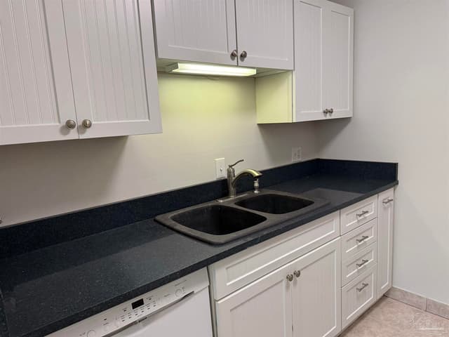 1200 Shoreline Dr # 402, Gulf Breeze FL 32561 photo 5