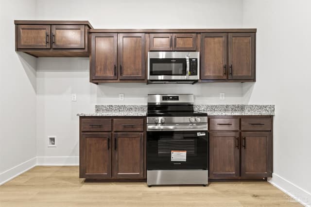 1871 Summer Pecan Dr # 60B, Cantonment FL 32533 photo 5