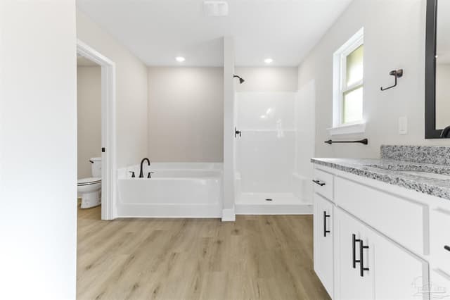 1879 Summer Pecan Dr # 62B, Cantonment FL 32533 photo 8