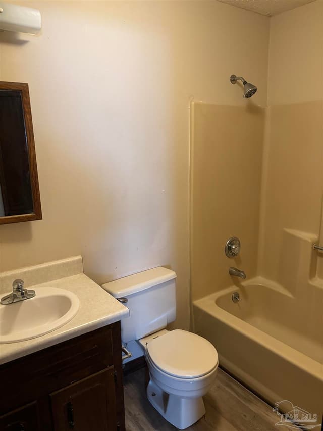 5682 Crestwood Dr, Milton FL 32583 photo 9