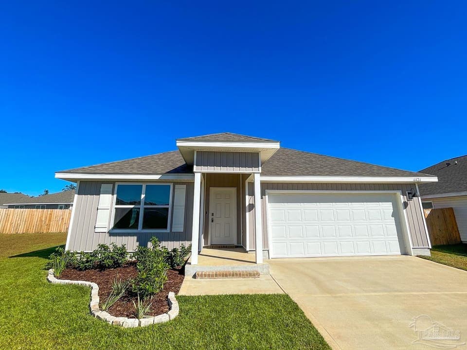 4424 Winged Elm Ct, Milton FL 32571 photo 1