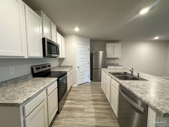 4424 Winged Elm Ct, Milton FL 32571 photo 4