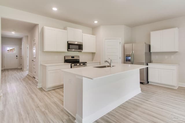 4981 Gaineswood Dr, Milton FL 32583 photo 7