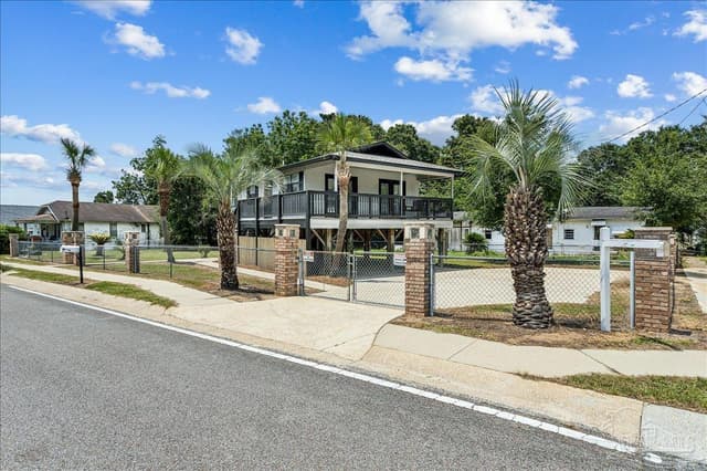 320 E Mallory St, Pensacola FL 32503 photo 3