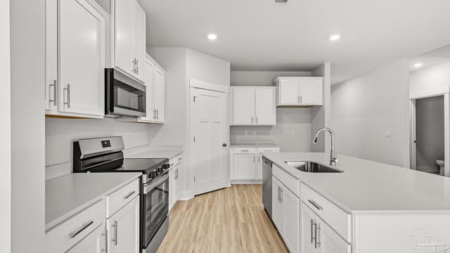 5908 Tripletail Dr, Milton FL 32583 photo 4