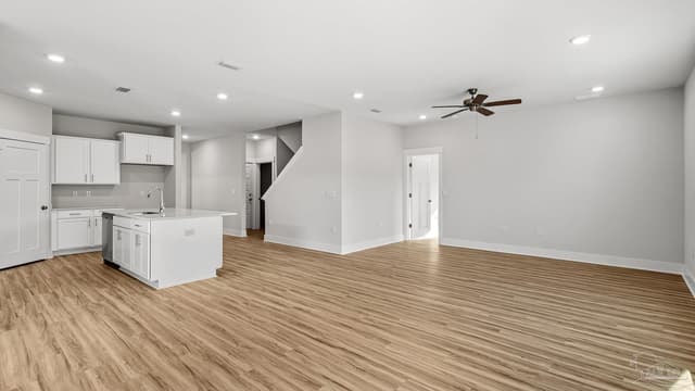 5880 Tripletail Dr, Milton FL 32583 photo 6