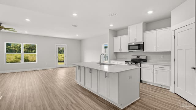 5880 Tripletail Dr, Milton FL 32583 photo 3