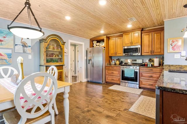 7631 Petersen Pt Rd, Milton FL 32583 photo 6