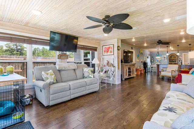 7631 Petersen Pt Rd, Milton FL 32583 photo 12