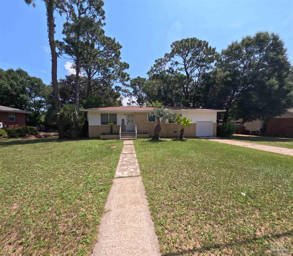 3814 Gerhardt Dr, Pensacola FL 32503 photo 1