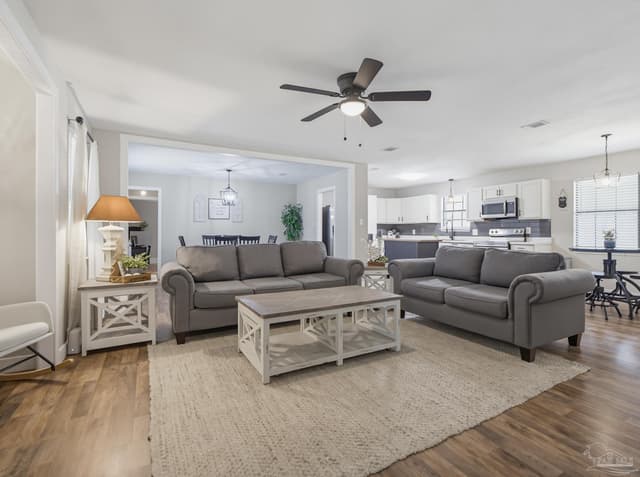 5905 Stephanie Dr, Milton FL 32570 photo 9