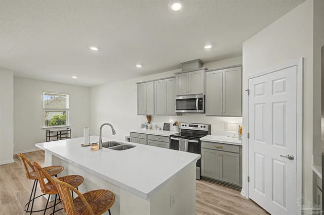 4166 Upper Walk Ln, Milton FL 32583 photo 11