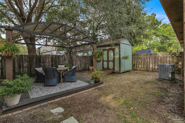 1806 San Dollar Cir, Pensacola FL 32504 photo 2