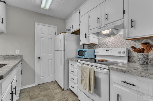 1806 San Dollar Cir, Pensacola FL 32504 photo 9