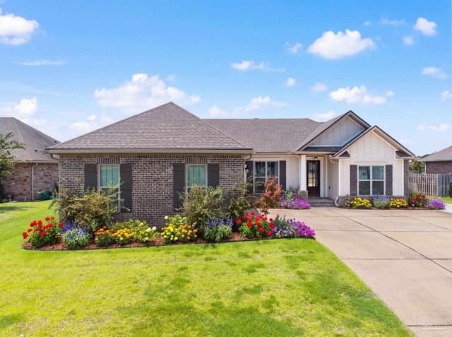 2437 Okatie Ln, Cantonment FL 32533 photo 2