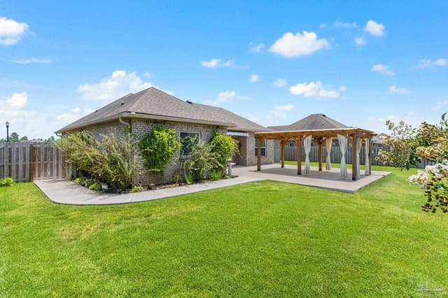2437 Okatie Ln, Cantonment FL 32533 photo 5