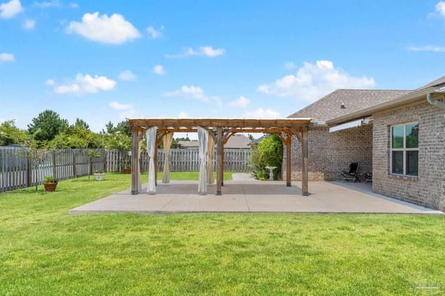 2437 Okatie Ln, Cantonment FL 32533 photo 8