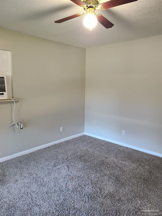 7758 Kipling St, Pensacola FL 32514 photo 3