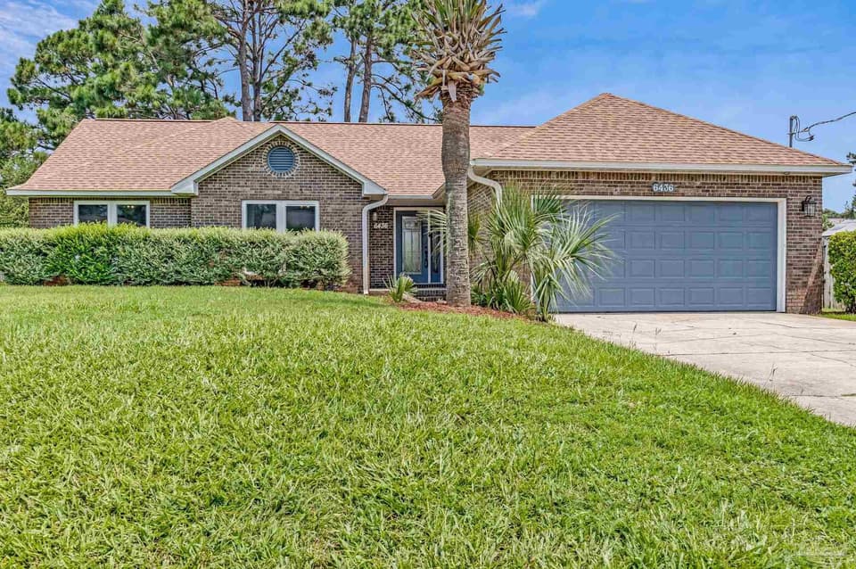 6436 Garden Dr, Gulf Breeze FL 32563 photo 1