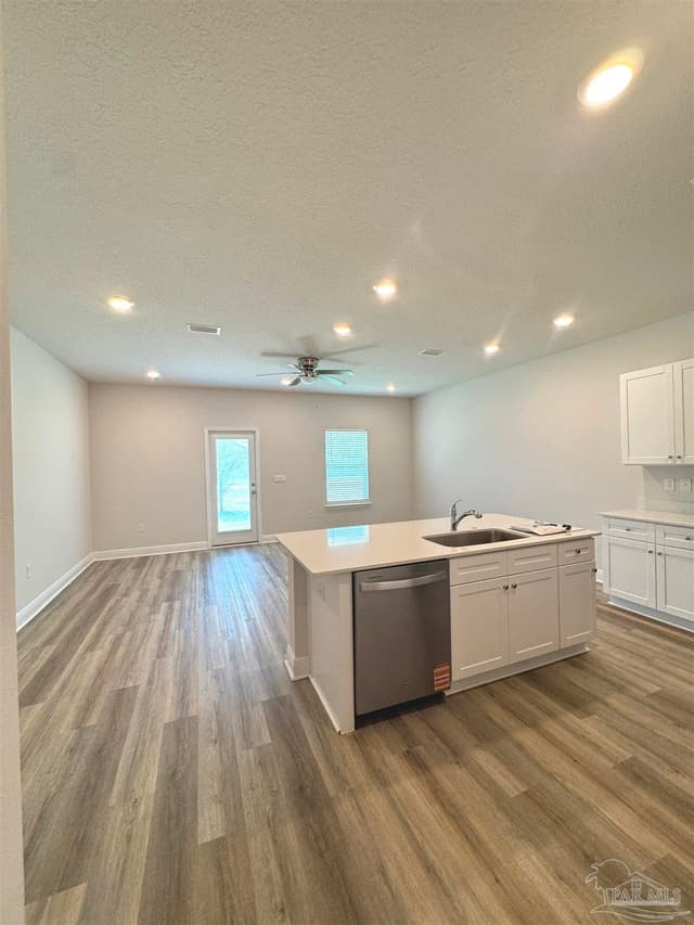5673 Stellarjay St, Gulf Breeze FL 32563 photo 3