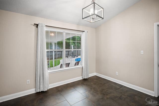 107 Bosque Ct, Cantonment FL 32533 photo 8