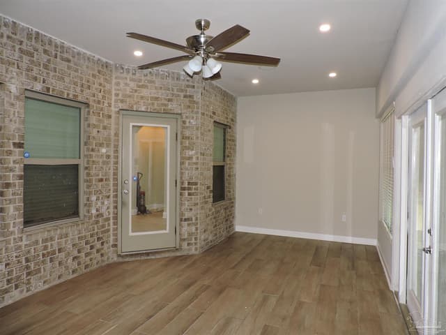 4221 Essex Terrace Cr, Pace FL 32571 photo 15