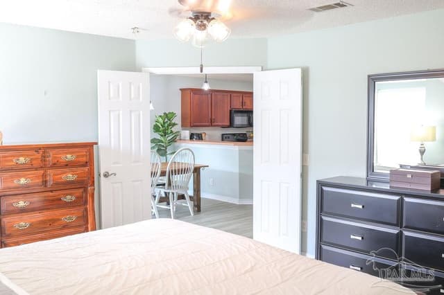 1207 Simpson St, Pensacola FL 32526 photo 8