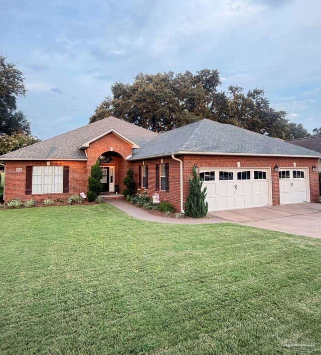 5438 Southlake Dr property photo