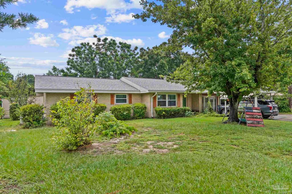6391 Judkins Dr, Pensacola FL 32504 photo 1