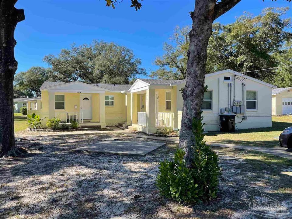 107 Holmes Dr # C, Pensacola FL 32507 photo 1