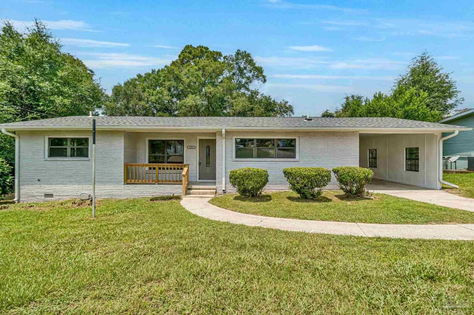 5419 Westwood Dr, Milton FL 32570 photo 1